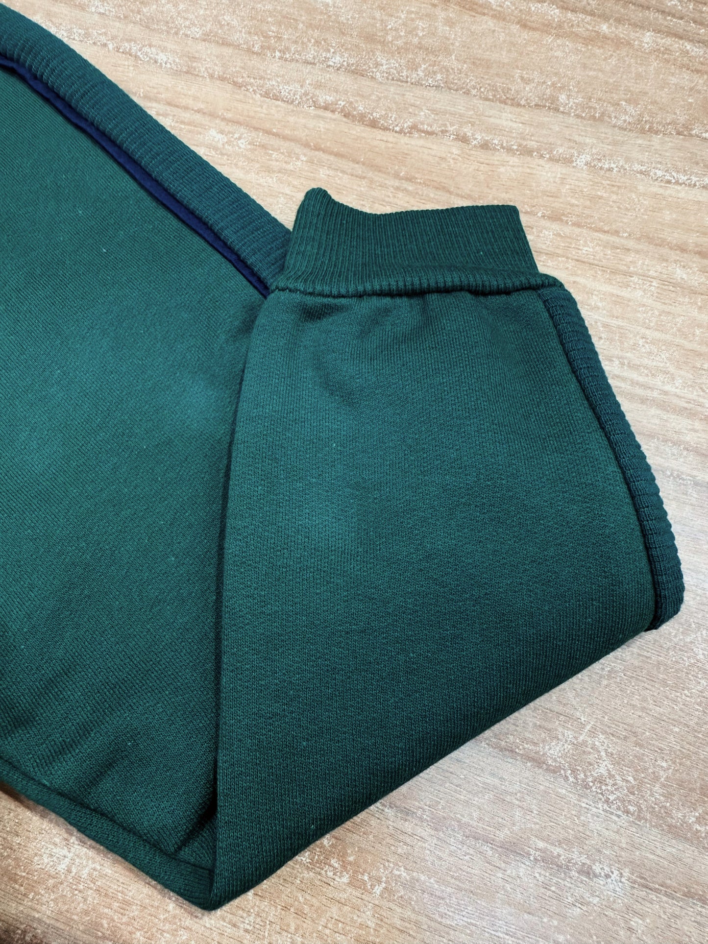Conjunto Menino Blusão Bicolor Em Moletom Flanelado