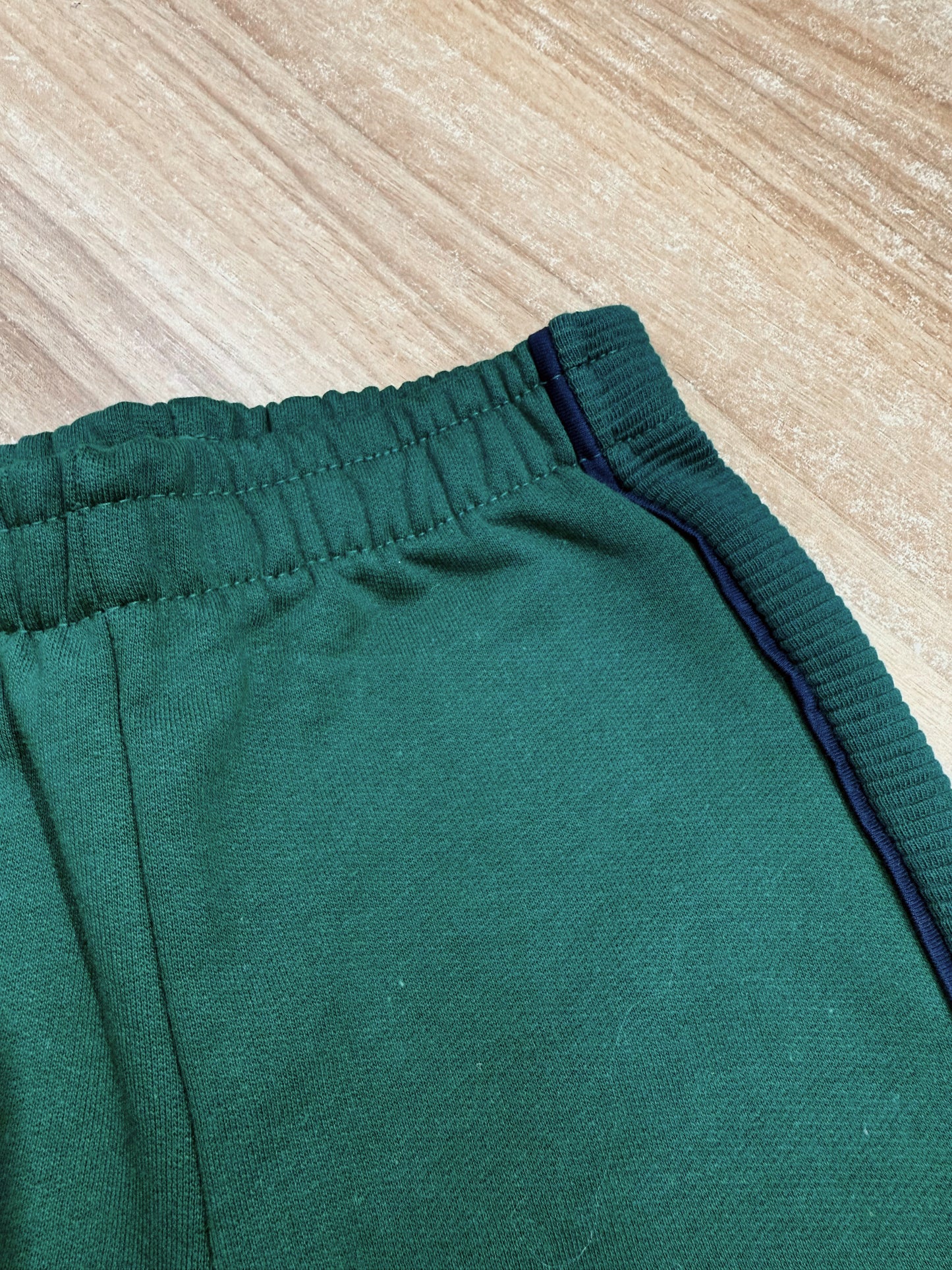 Conjunto Menino Blusão Bicolor Em Moletom Flanelado