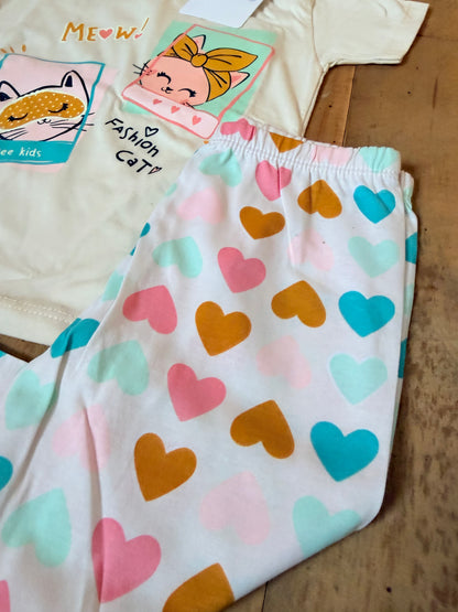 Pijama Estampa Brilha no Escuro - Gato Meow